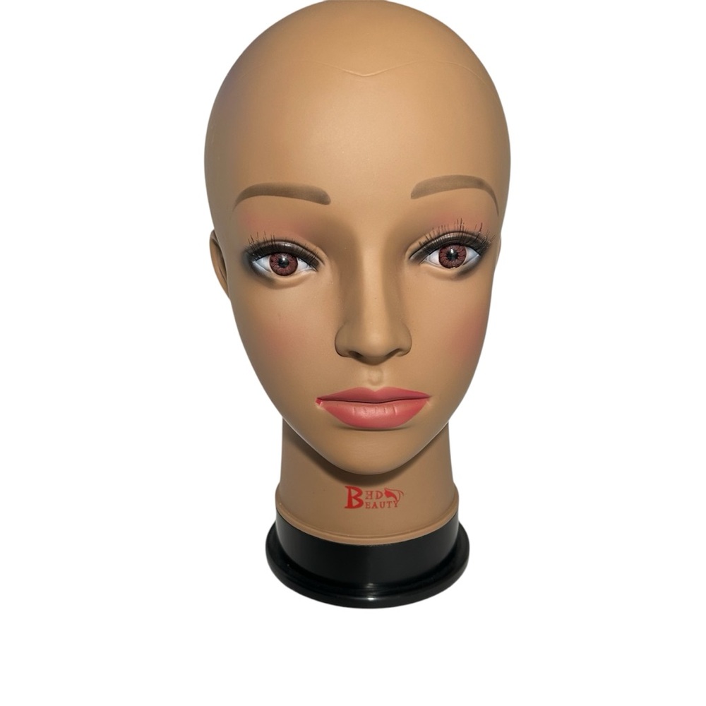 Bald mannequin head